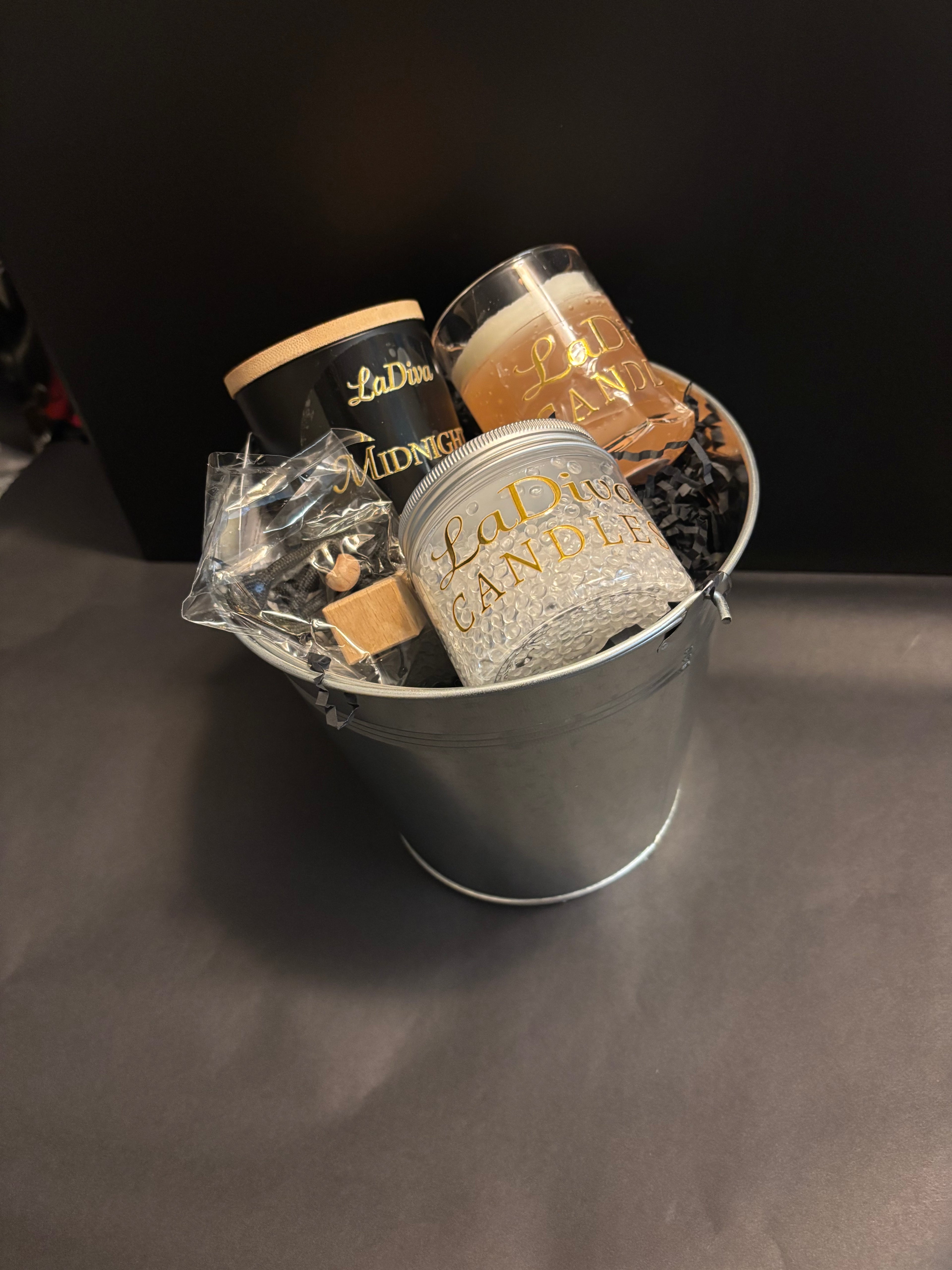 Father’s Day tin buckets